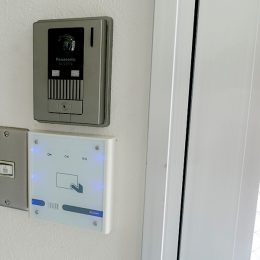 security006